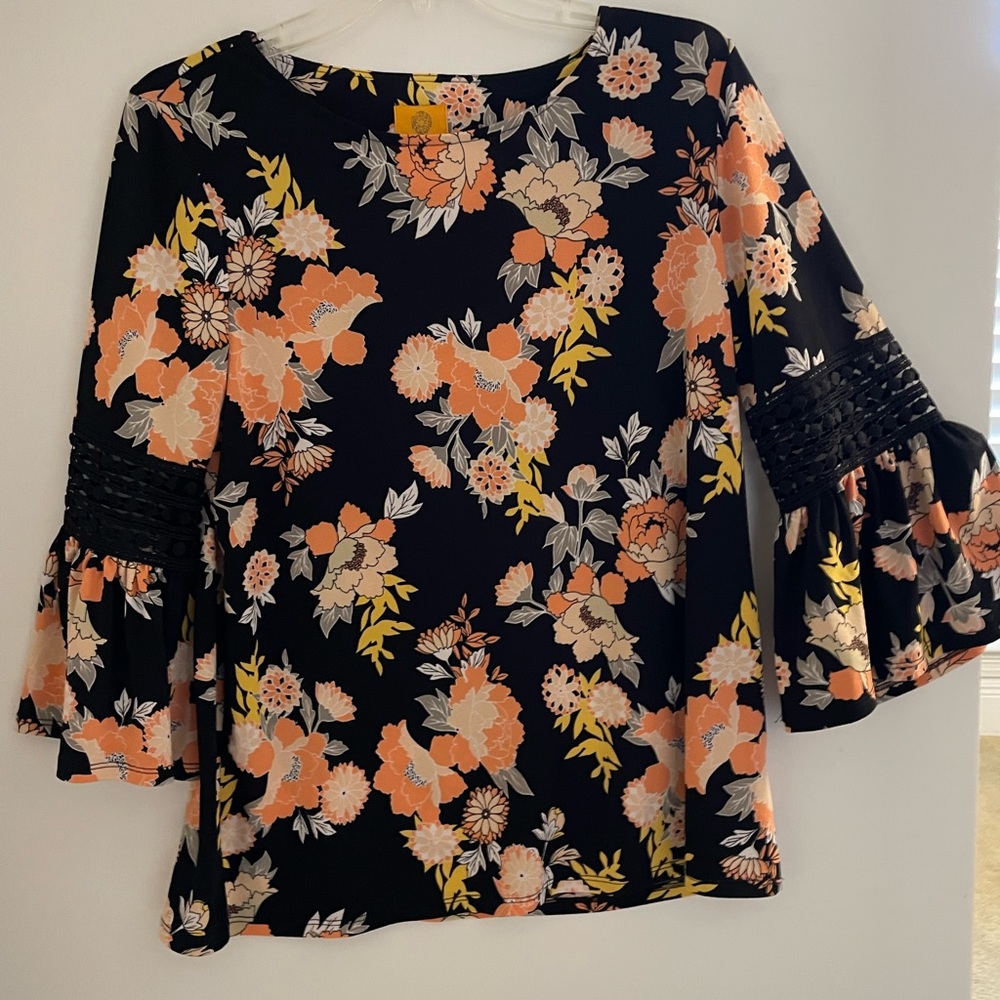 Women’s top